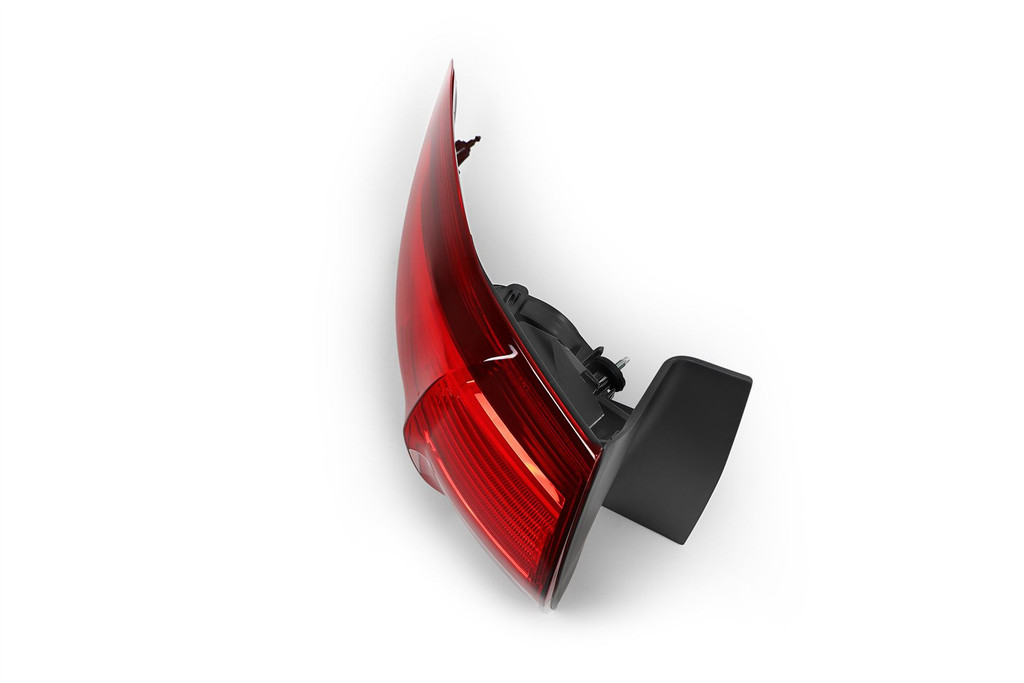 Rear light left outer Ford C Max 15-17