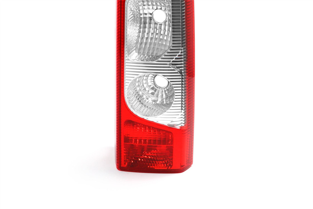 Rear light right Citroen Dispatch 07-16 