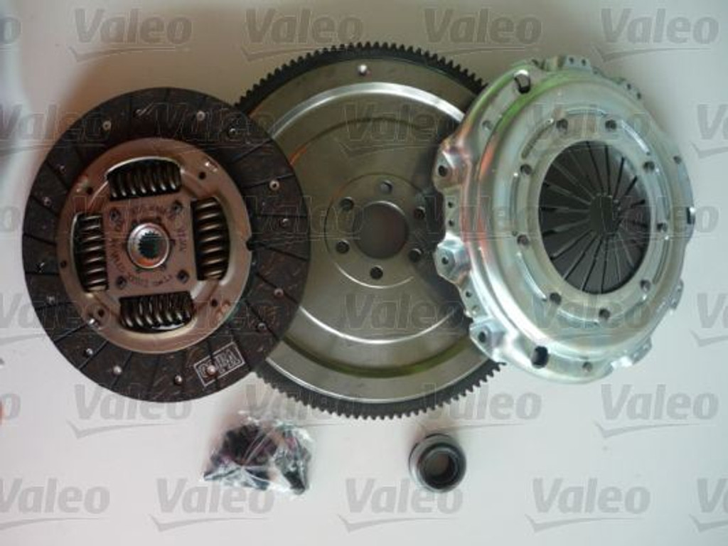 Citroen C4 Picasso Clutch Kit Car Replacement Spare 08- (835071) OEM Valeo