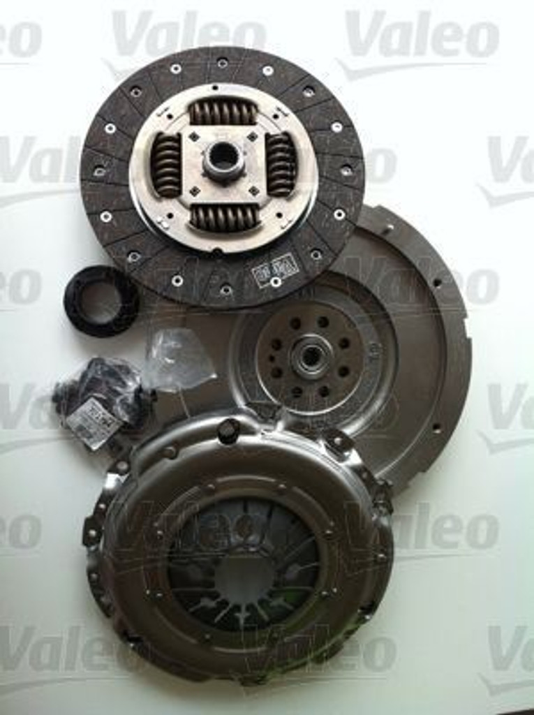 Audi A4 Clutch Kit Car Replacement Spare 97- (835027) 