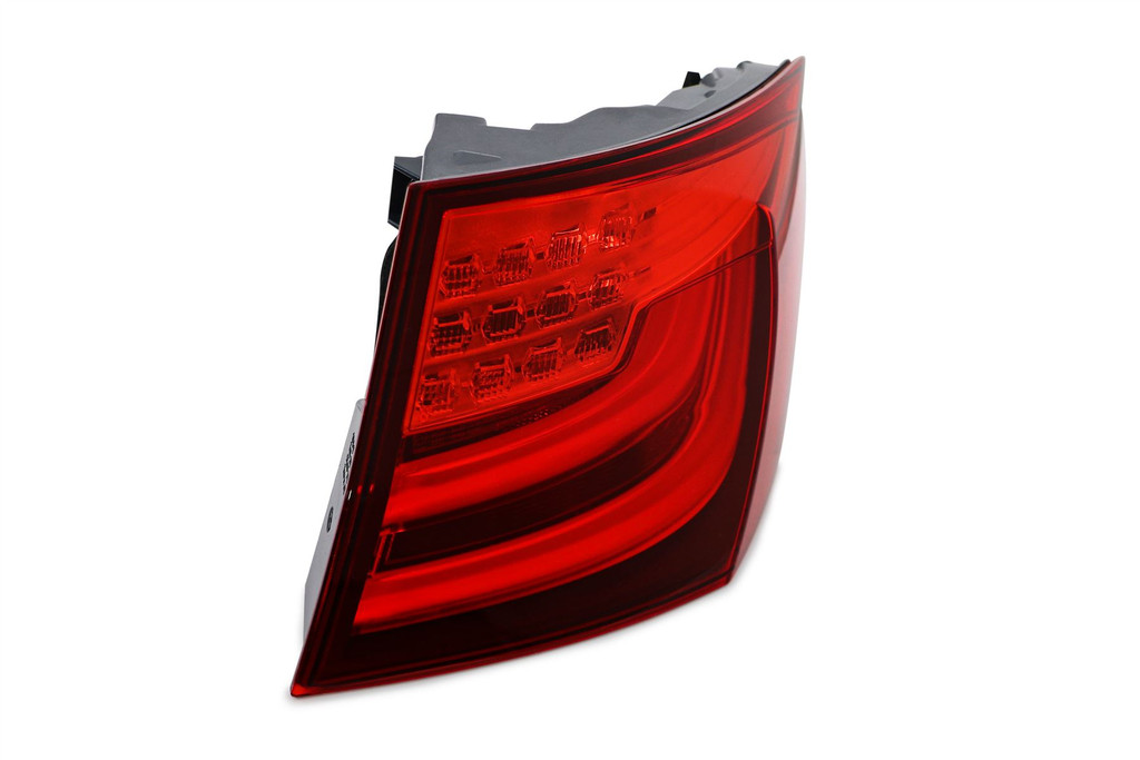 Rear light outer right LED BMW 5 Series F11 10-13 Estate