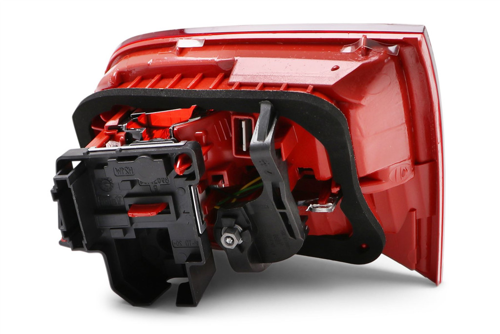 Rear light left inner LED Audi A6 4F 05-08 Estate Valeo