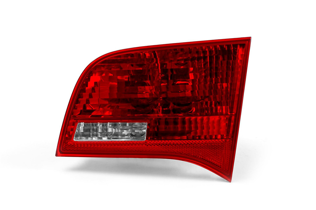 Rear light right inner Audi A6 4F 05-08 Estate