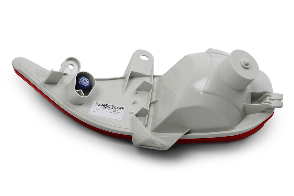 Rear bumper fog light left Toyota Avensis 12-15 Saloon