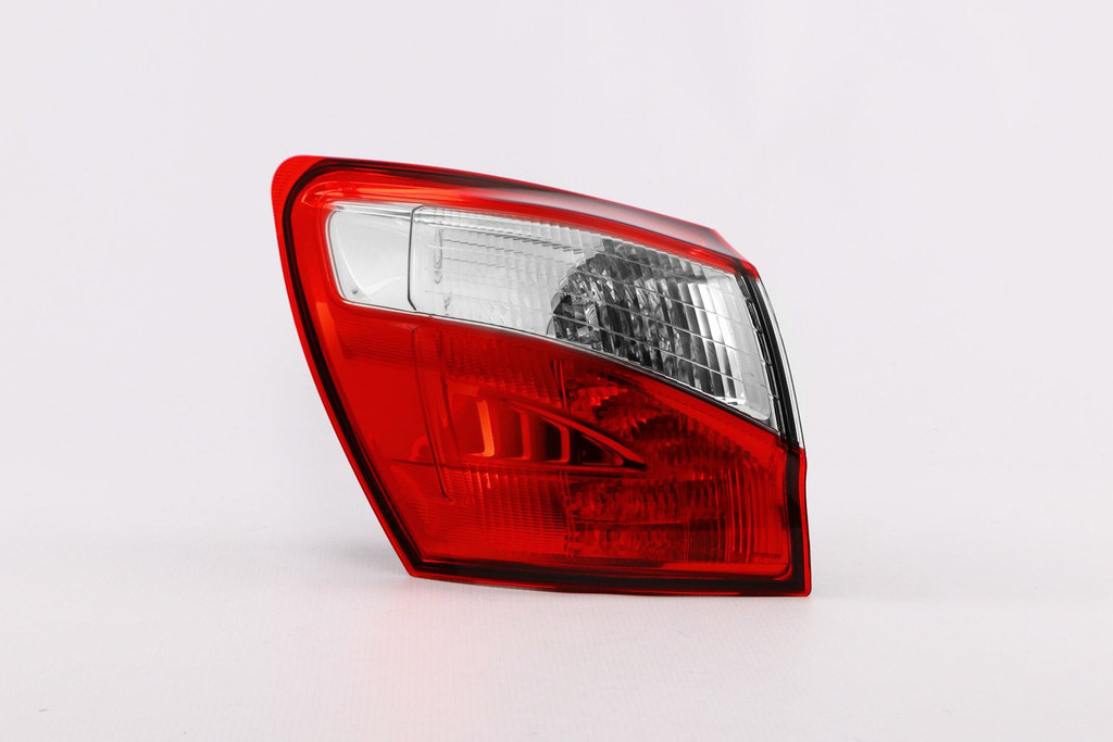 Rear light left Nissan Qashqai +2 10-13