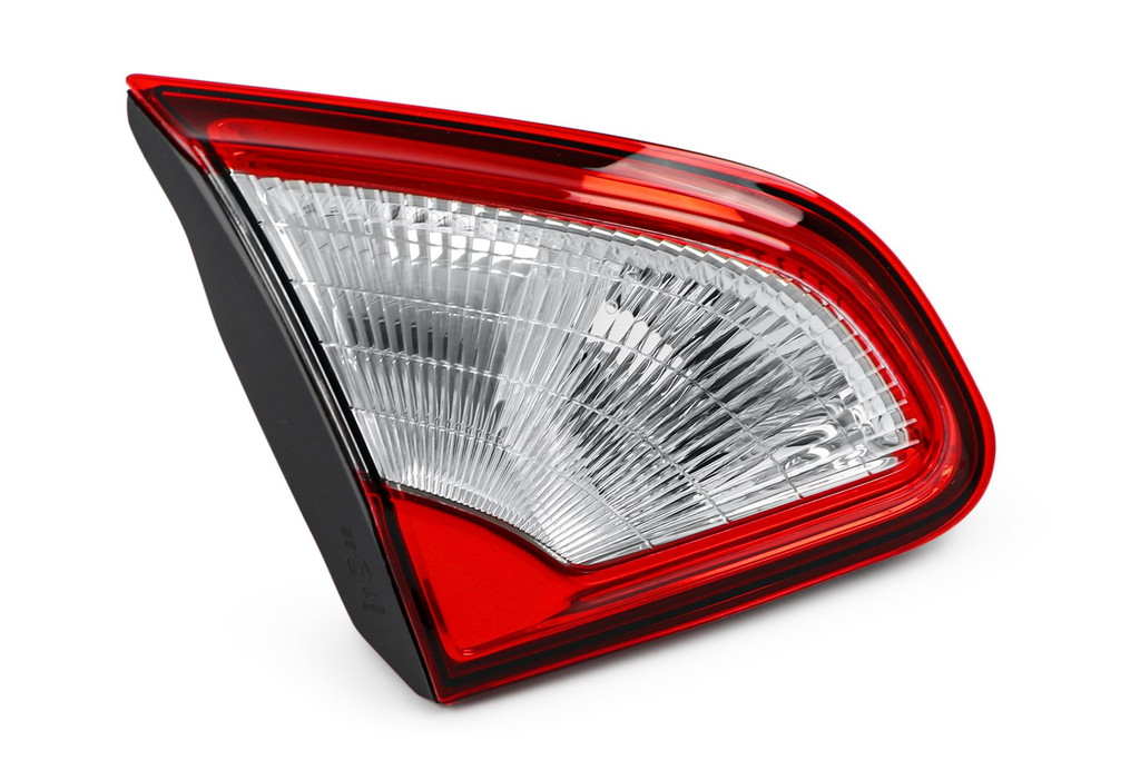 Rear light left inner Nissan Qashqai 10-13