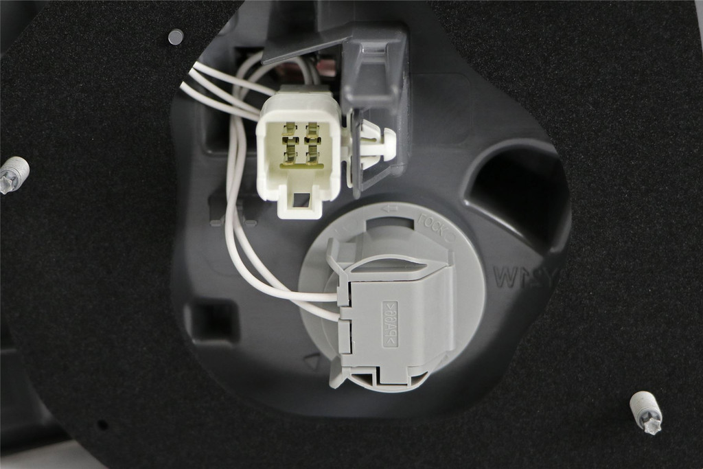 Rear outer light right LED Toyota Avensis 09-11 Estate