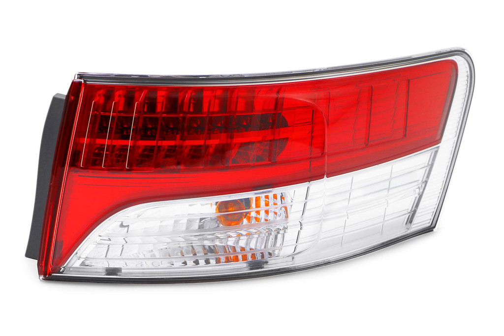 Rear outer light right LED Toyota Avensis 09-11 Saloon