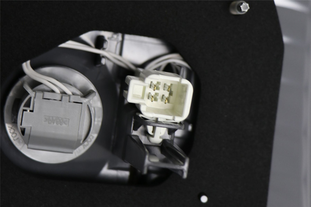 Rear outer light left LED Toyota Avensis 09-11 Saloon