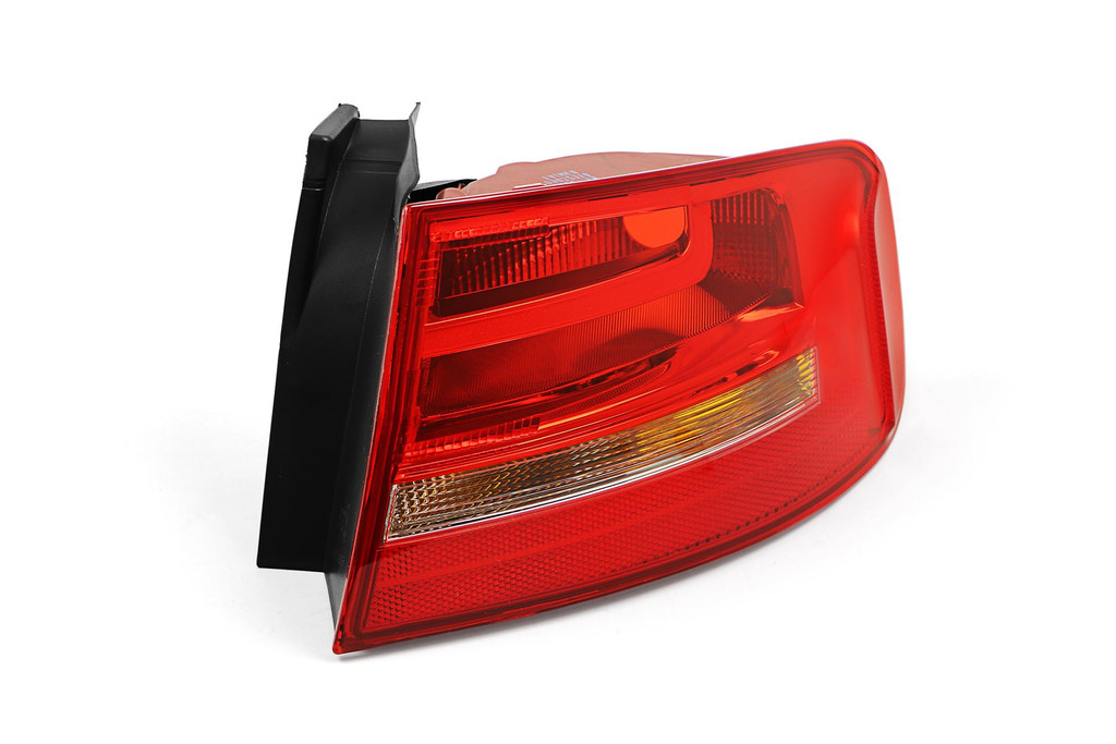 Rear light right Audi A4 B8 12-15 Saloon