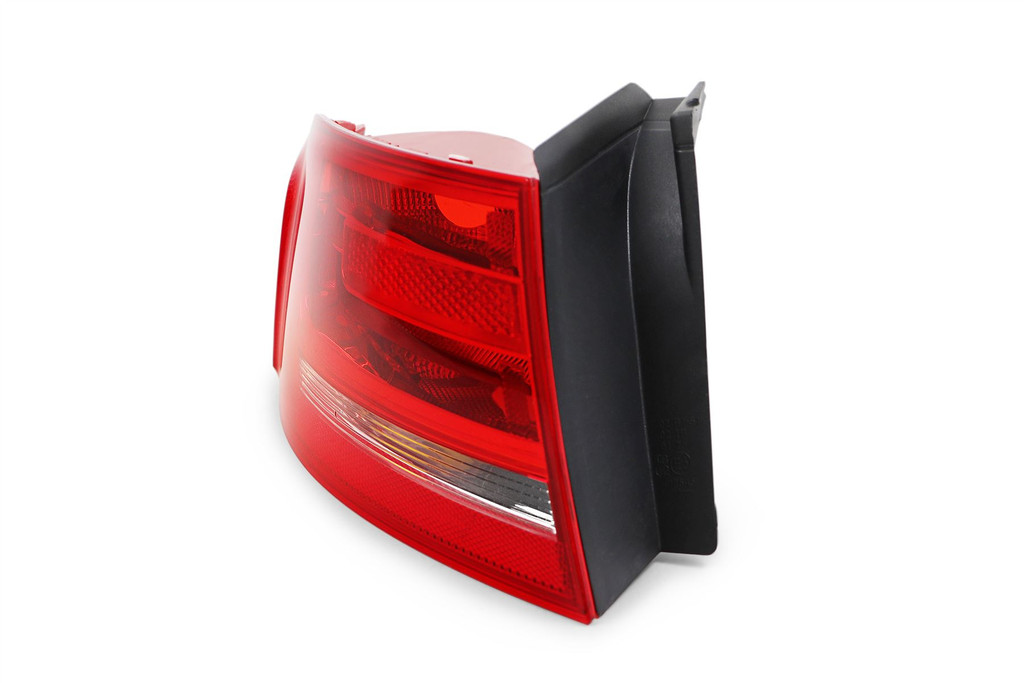 Rear light left Audi A4 B8 07-11 Saloon