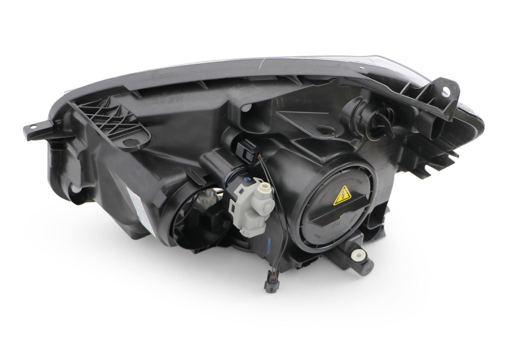 Headlight right xenon Nissan Qashqai 10-13 Hella