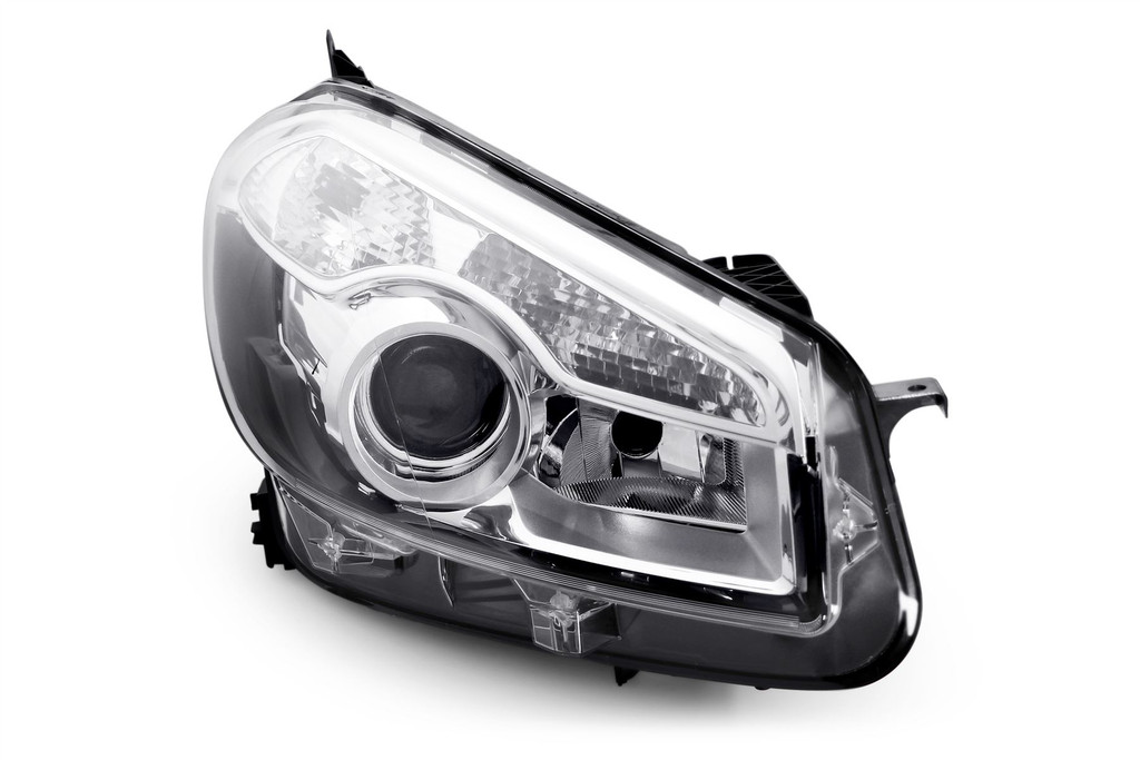 Headlight right Nissan Qashqai 10-13 Hella