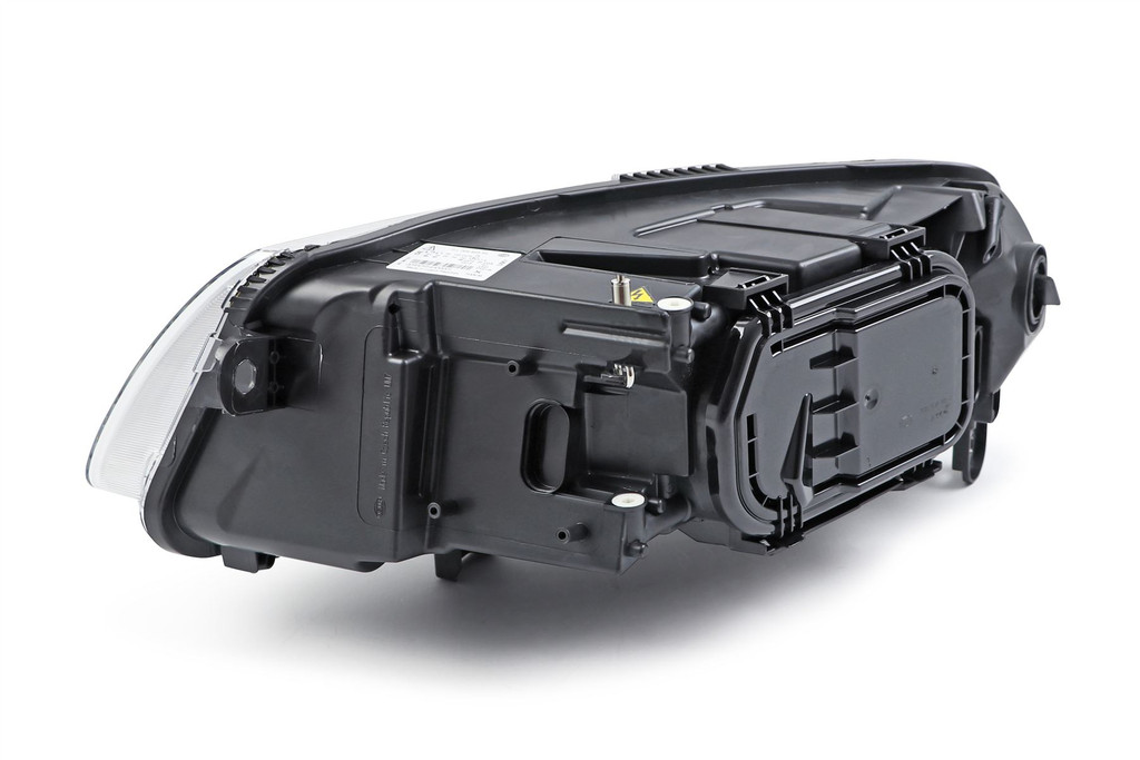 Headlight right bi-xenon LED DRL Audi A6 08-10