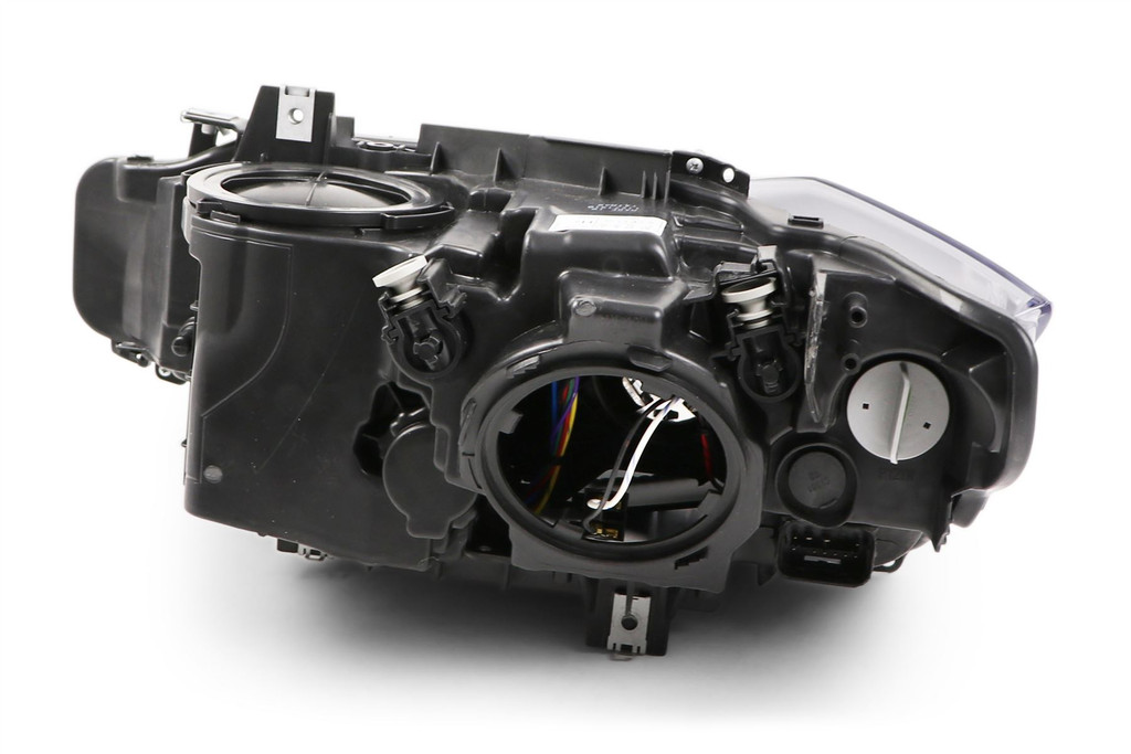 Headlight right BMW 3 Series F30/31 12-15 Hella