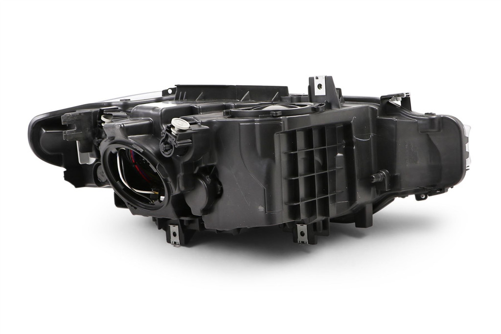Headlight left BMW 3 Series F30/31 12-15
