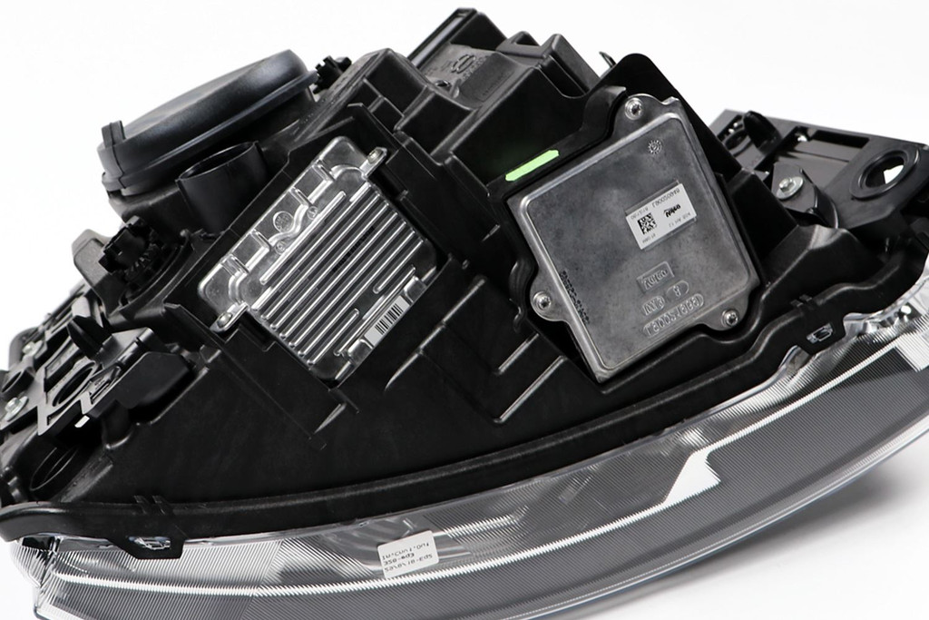 Headlight left xenon LED DRL Land Rover Discovery MK4 13-16