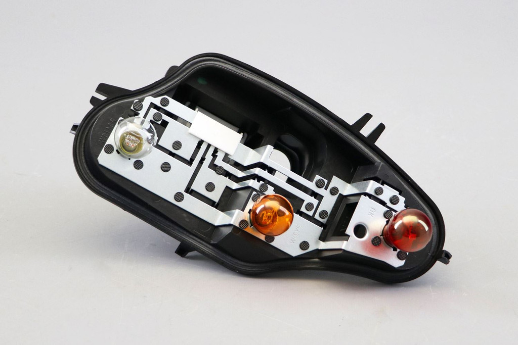 Rear light left Citroen C3 10-12