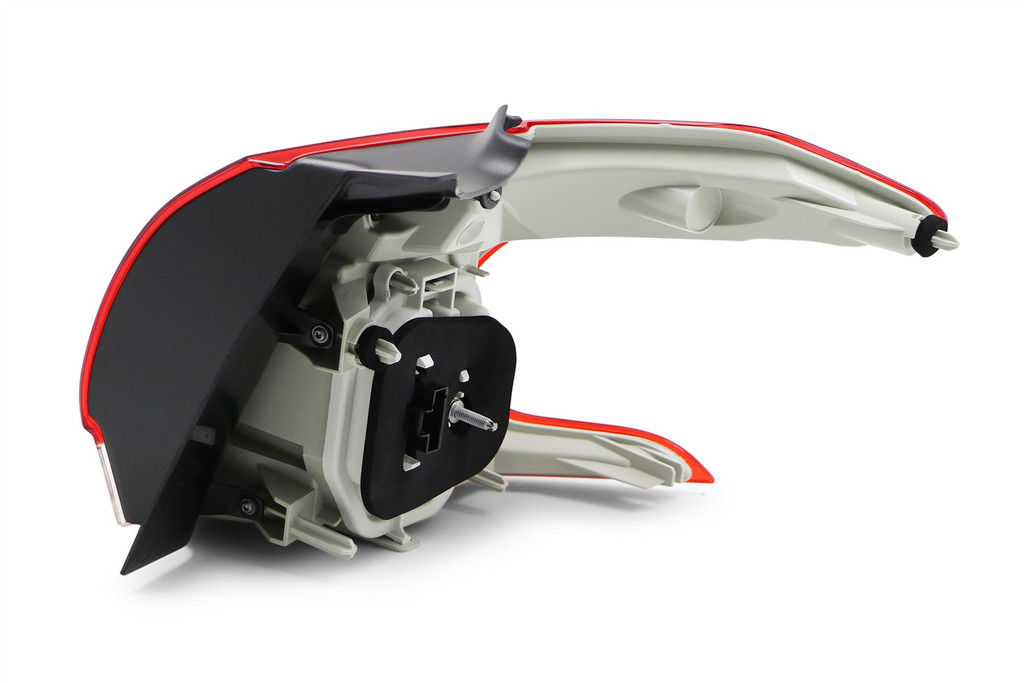 Rear light left Peugeot 2008 13-16