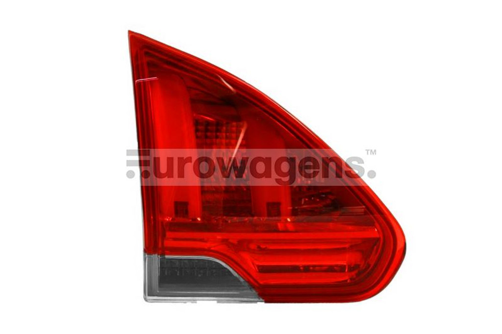 Rear light left inner Peugeot 2008 13-16