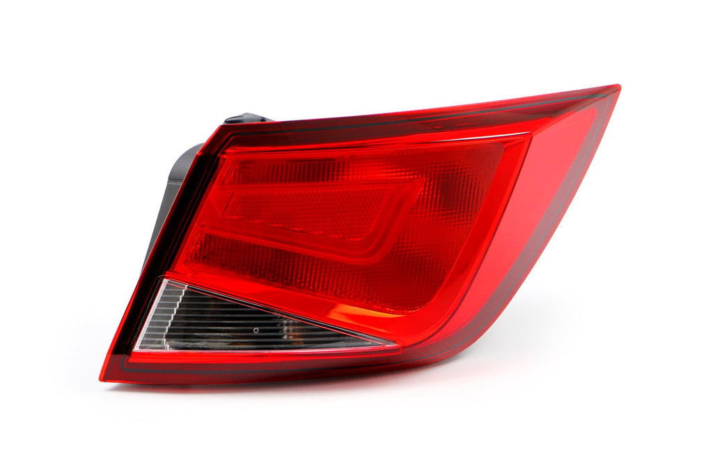 Rear light outer right Seat Leon 14-16