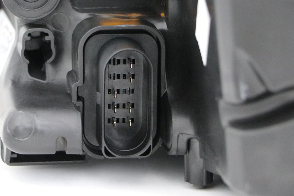 Headlight black right Ford Focus MK2 08-10