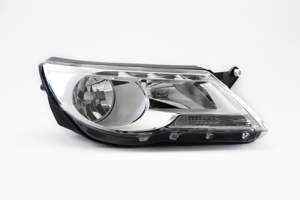 Headlight right chrome VW Tiguan 07-11 Hella