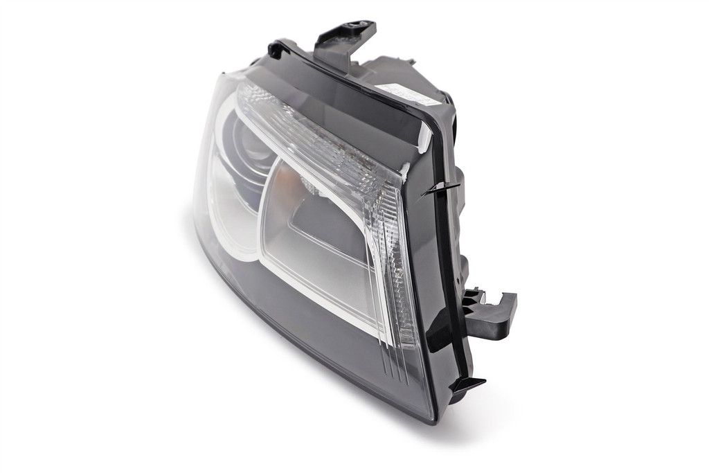 Headlight right xenon LED DRL Audi A3 08-12