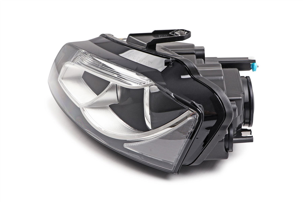 Headlight left xenon LED DRL Audi A3 08-12