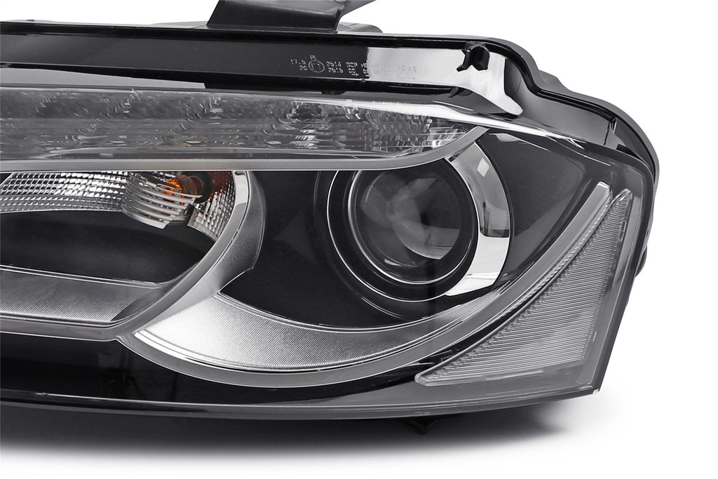 Headlight left xenon LED DRL Audi A3 08-12