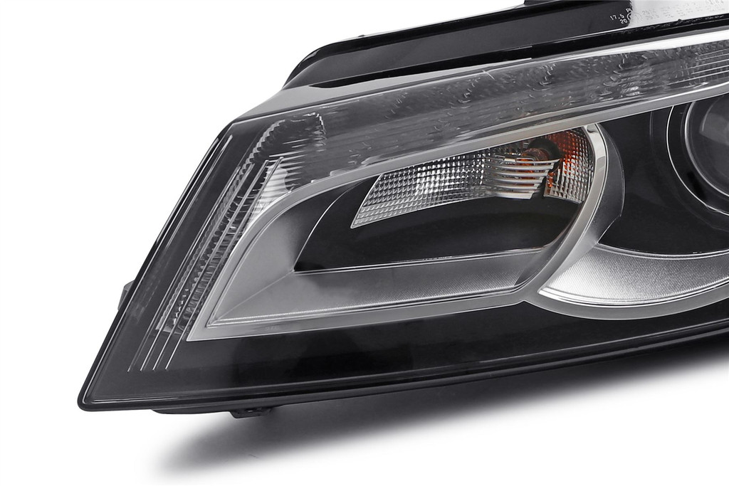 Headlight left xenon LED DRL Audi A3 08-12