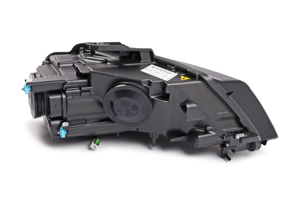Headlight left xenon LED DRL Audi A3 08-12