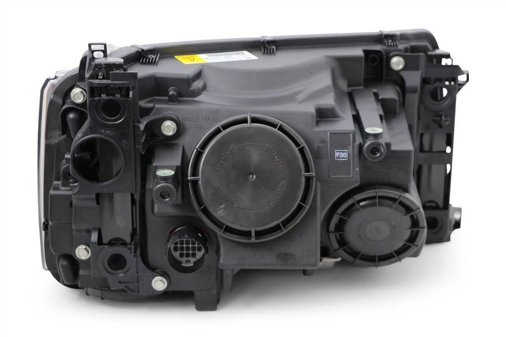 Headlight left bi-xenon Range Rover Sport 05-09
