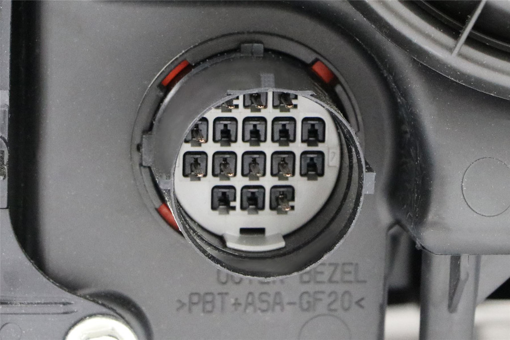 Headlight left bi-xenon Range Rover Sport 05-09