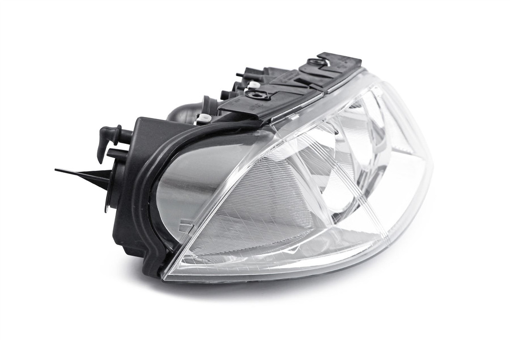Headlight right VW Passat 01-05