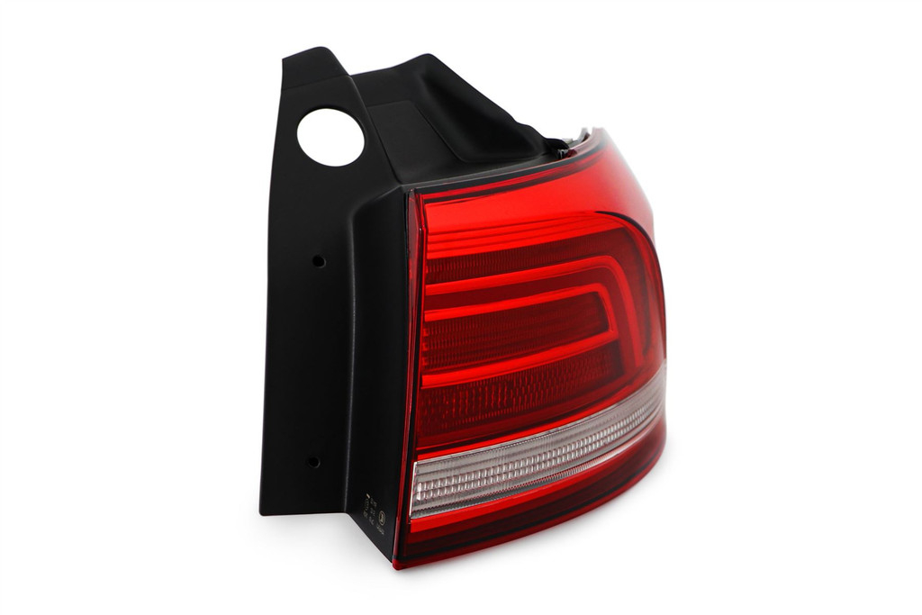 Rear light outer right LED VW Passat 15-17  Estate Hella