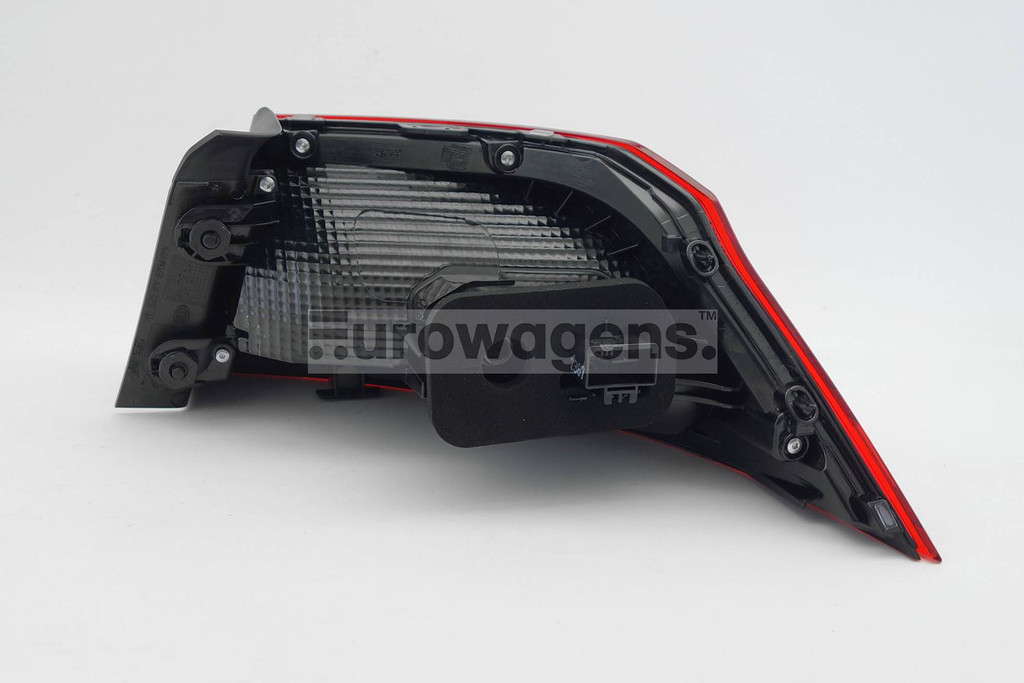 Rear light outer left LED VW Passat 15-17 Saloon