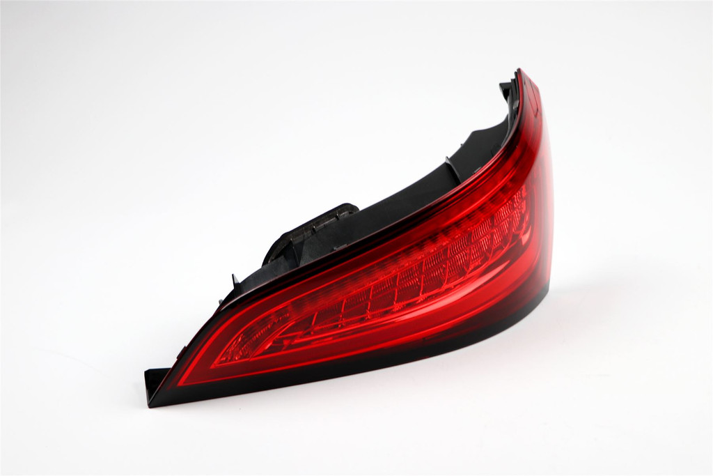 Rear light right LED Audi Q5 13-