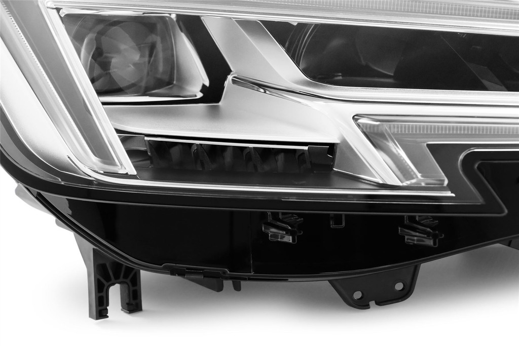 Headlight right full LED DRL Audi A4 B9 15-19