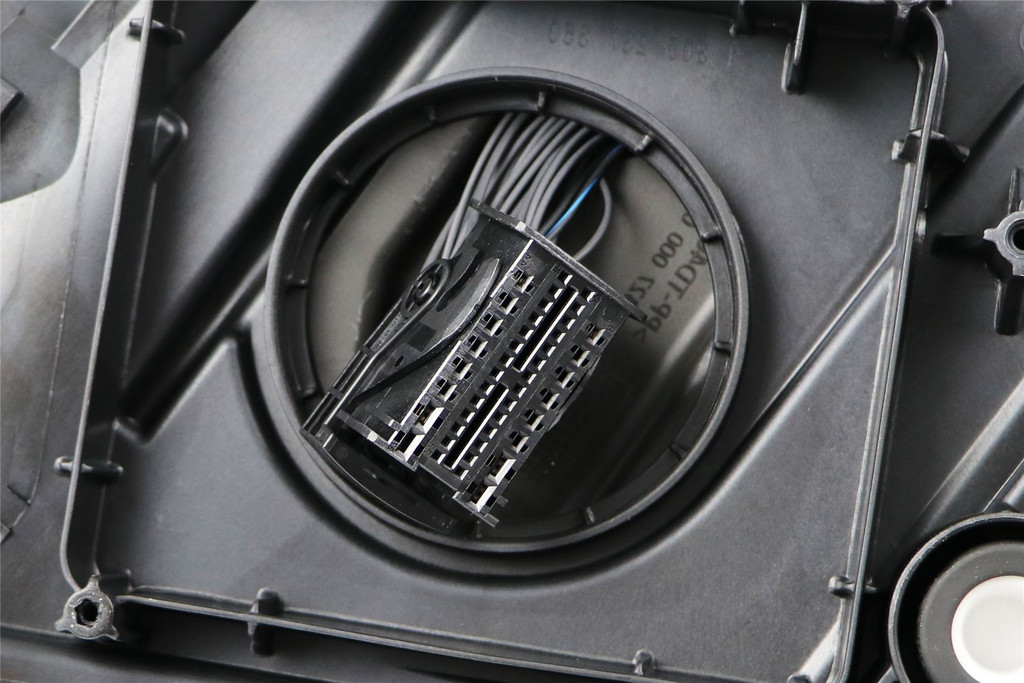 Headlight right full LED DRL Audi A4 B9 15-19