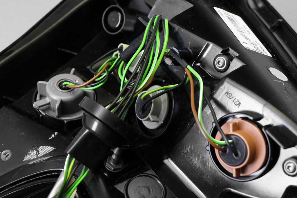 Rear light right Nissan Juke 15-17