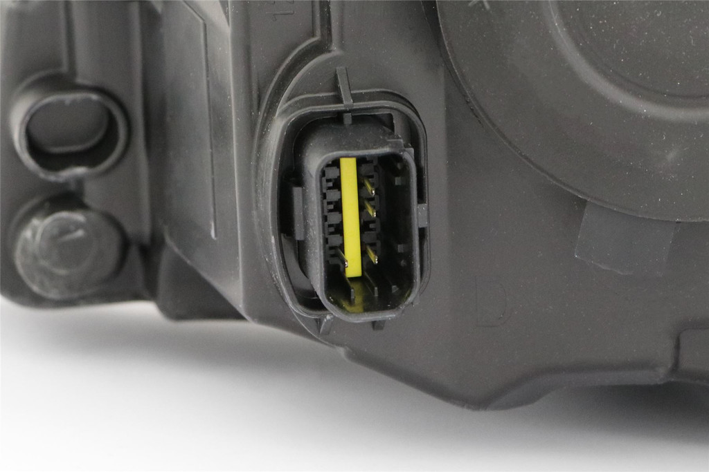 Headlight right Peugeot 508 15-18