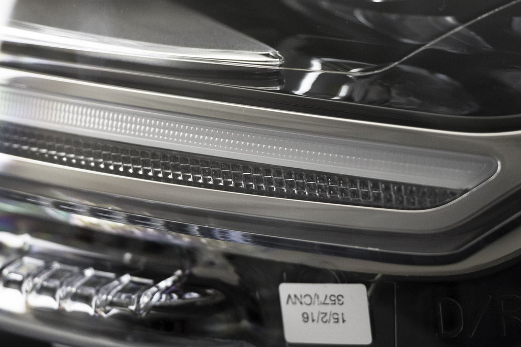 Headlight right black bi xenon LED DRL Ciroen DS3 13-15