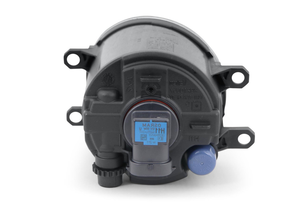 Front fog light right with bulb Toyota Auris Avensis Corolla Rav4 Prius Yaris