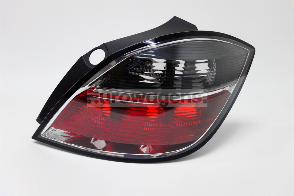 Rear light right smoked red Vauxhall Astra H 07-10