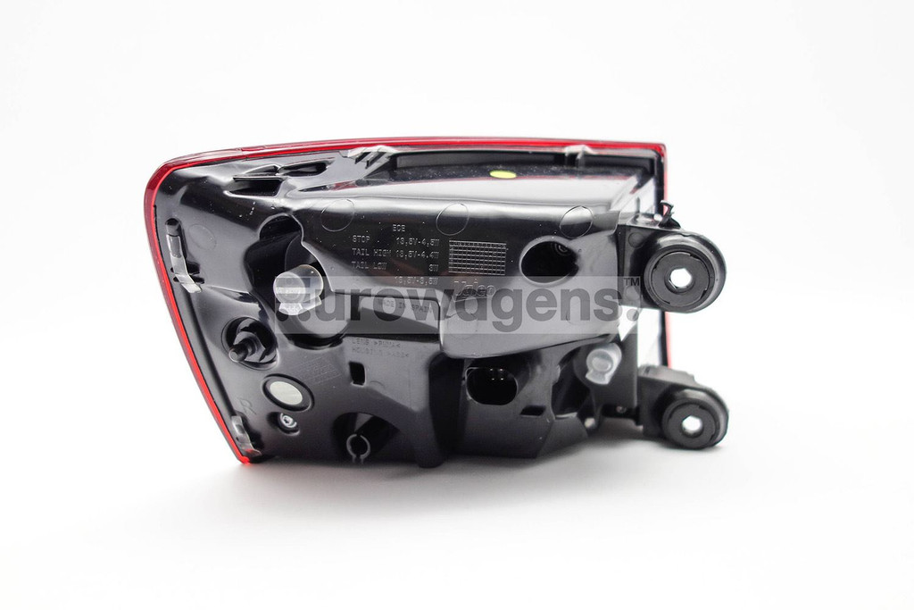 Rear light left LED dynamic Audi A6 15-18 Estate