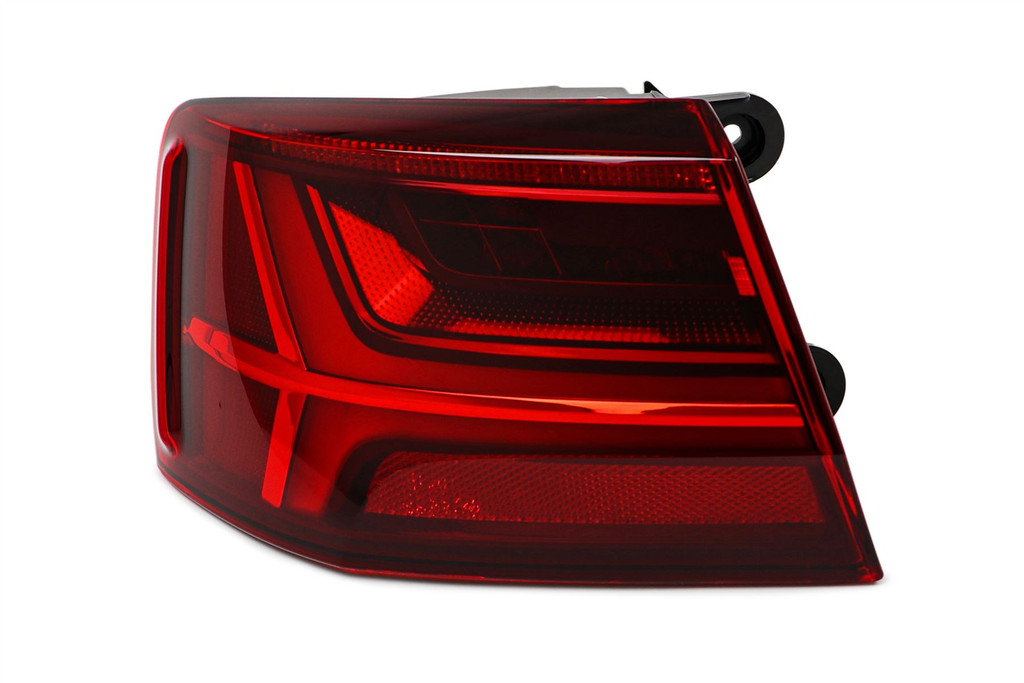 Rear light left LED dynamic Audi A6 15-18 Saloon