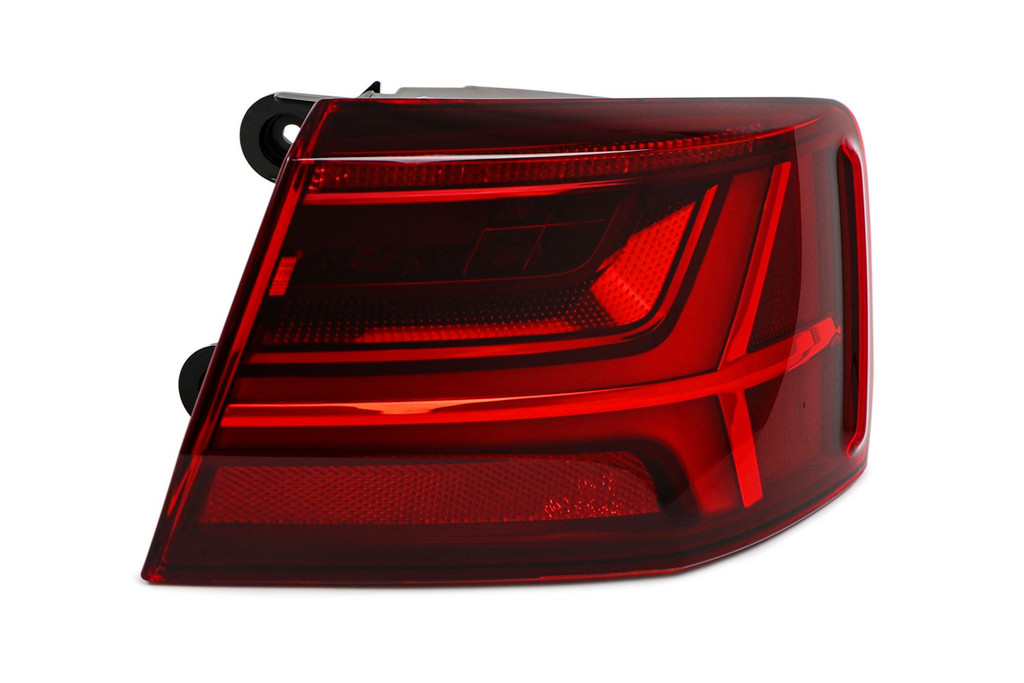 Rear light right LED dynamic Audi A6 15-18 Saloon