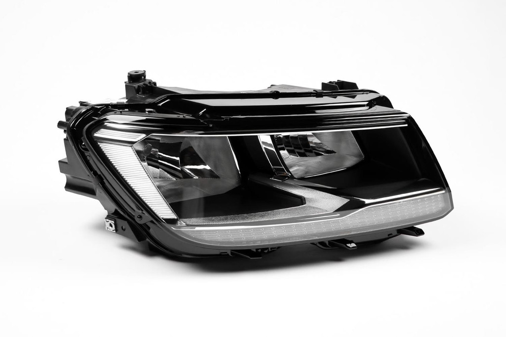 Headlight right VW Tiguan 16-