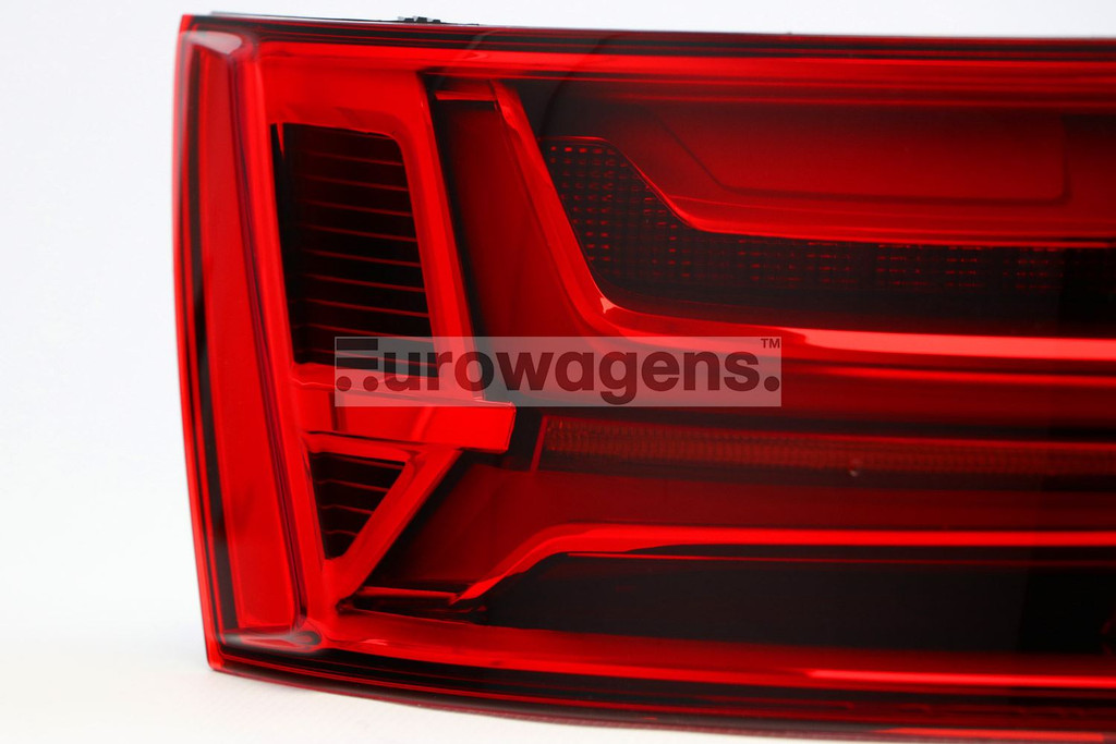 Rear light right LED dynamic Audi Q7 15-18